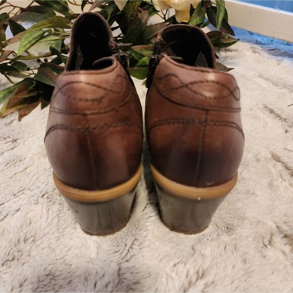EARTH ORIGINS NWOT OMBRE BROWN ANKLE BOOTS SIZE 8.5 1206 - Picture 2 of 7